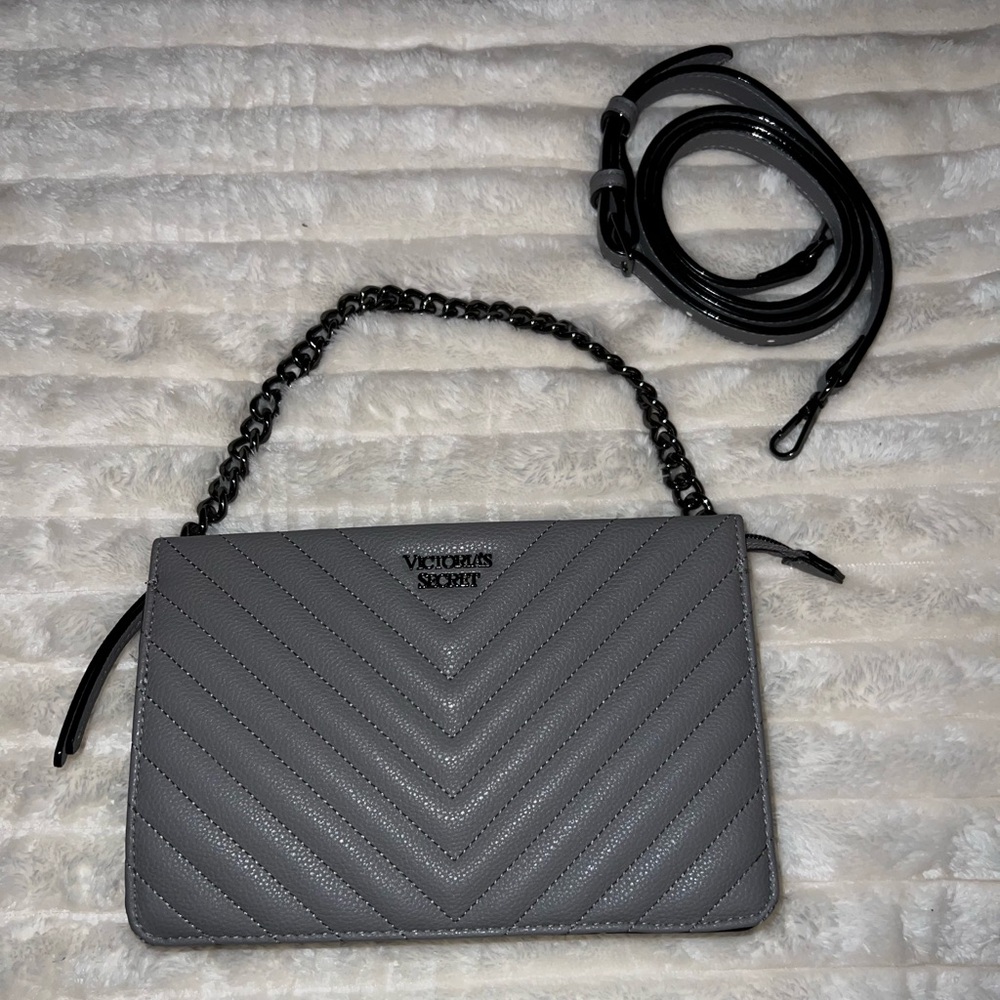 VS detachable crossbody bag